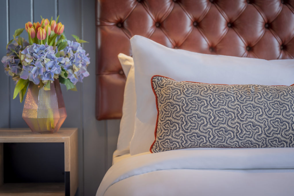 Rooms Bedrooms at Shoreline Hotel