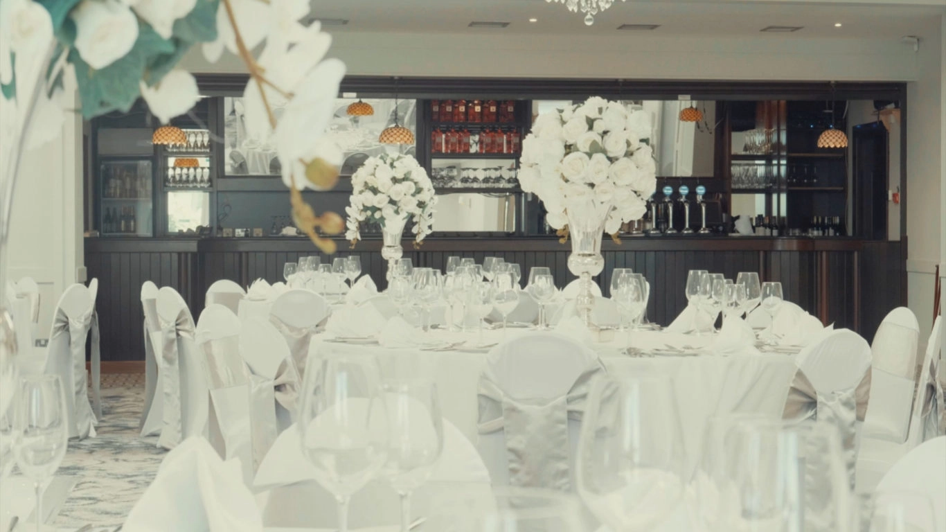 Shoreline_Wedding_Screenshots_05